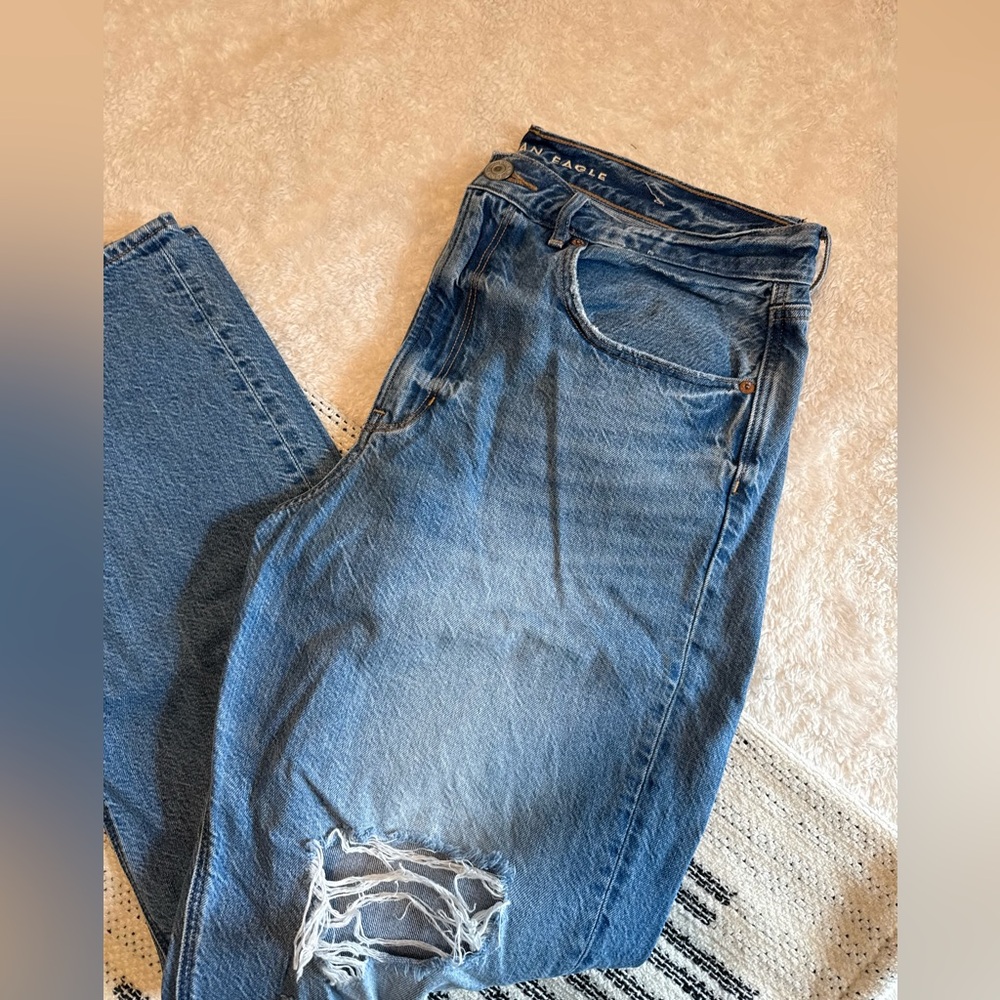 American Eagle Outfitters Blue Boyfriend Jeans - Picture 4 of 8